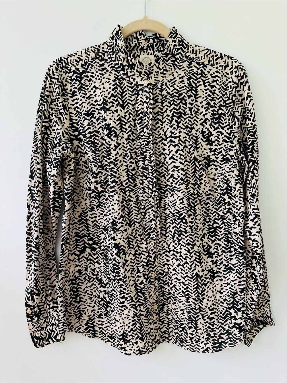 J. Crew Perfect Shirt Blouse 12 Cotton Hidden Button Black Cream Abstract Ruffle